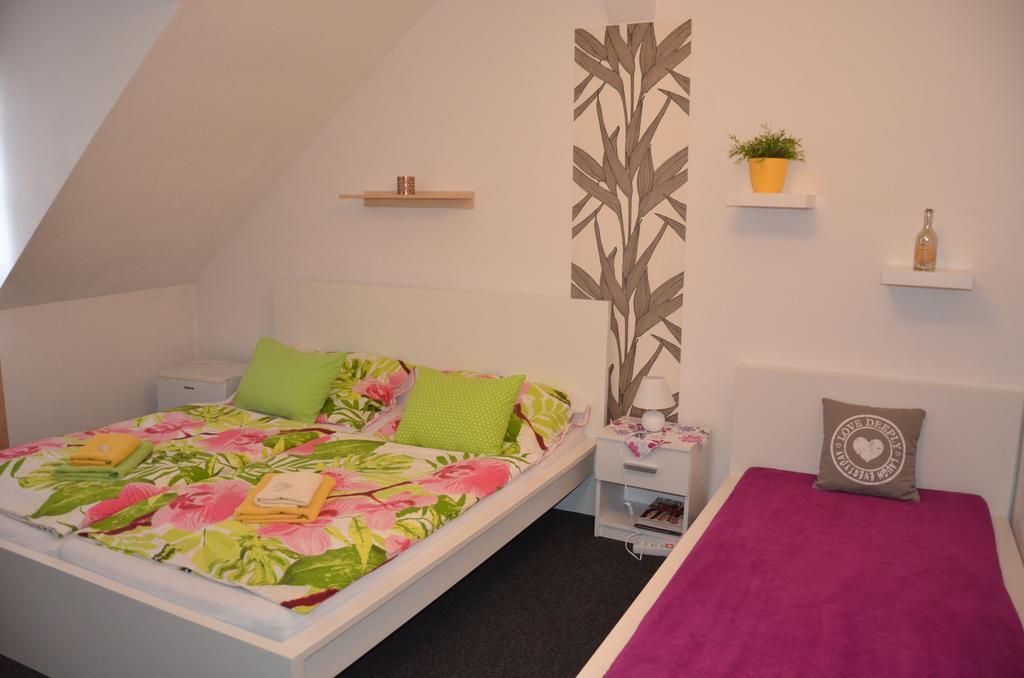 Guesthouse Zlaty Hrozen Česká Lípa Εξωτερικό φωτογραφία