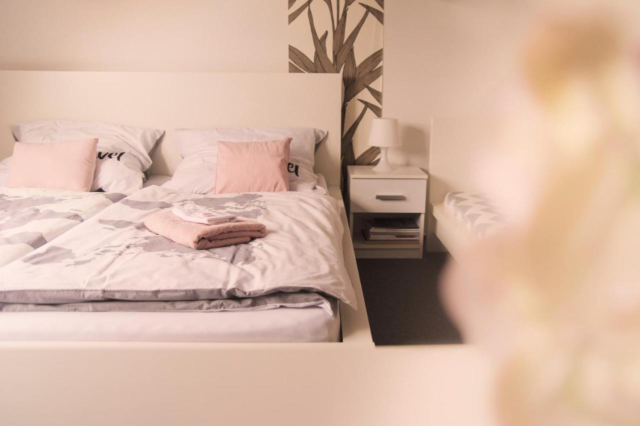 Guesthouse Zlaty Hrozen Česká Lípa Εξωτερικό φωτογραφία